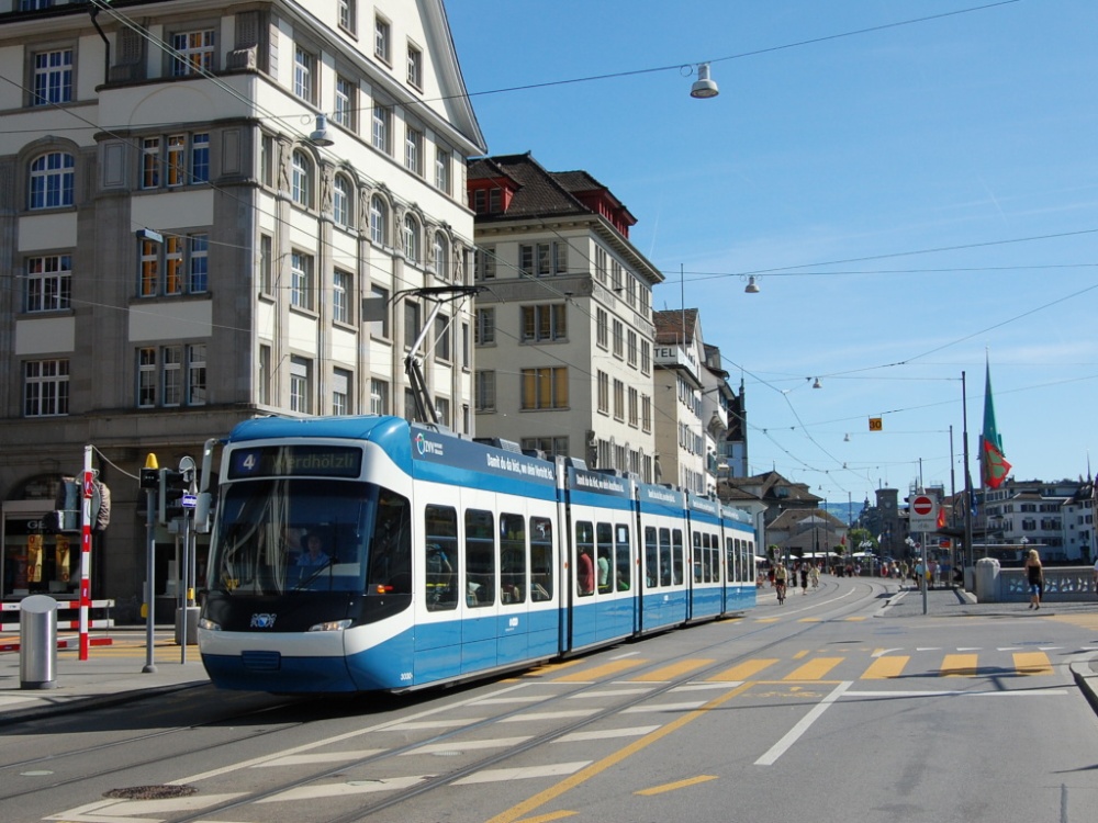 Цюрих, Bombardier Cobra № 3030