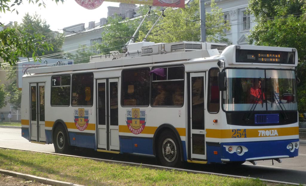 Оренбург, ЗиУ-682Г-016.02 № 254