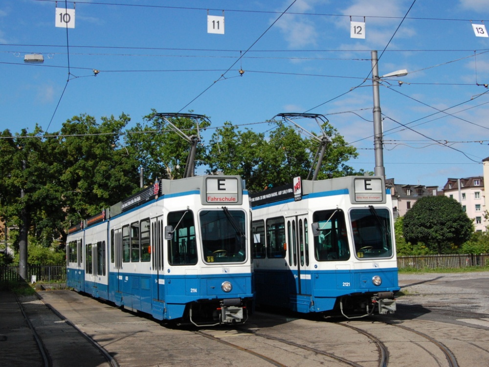 Цюрих, SWP/SIG/ABB Be 4/8 "Tram 2000 Sänfte" № 2114; Цюрих, SWP/SIG/ABB Be 4/8 "Tram 2000 Sänfte" № 2121