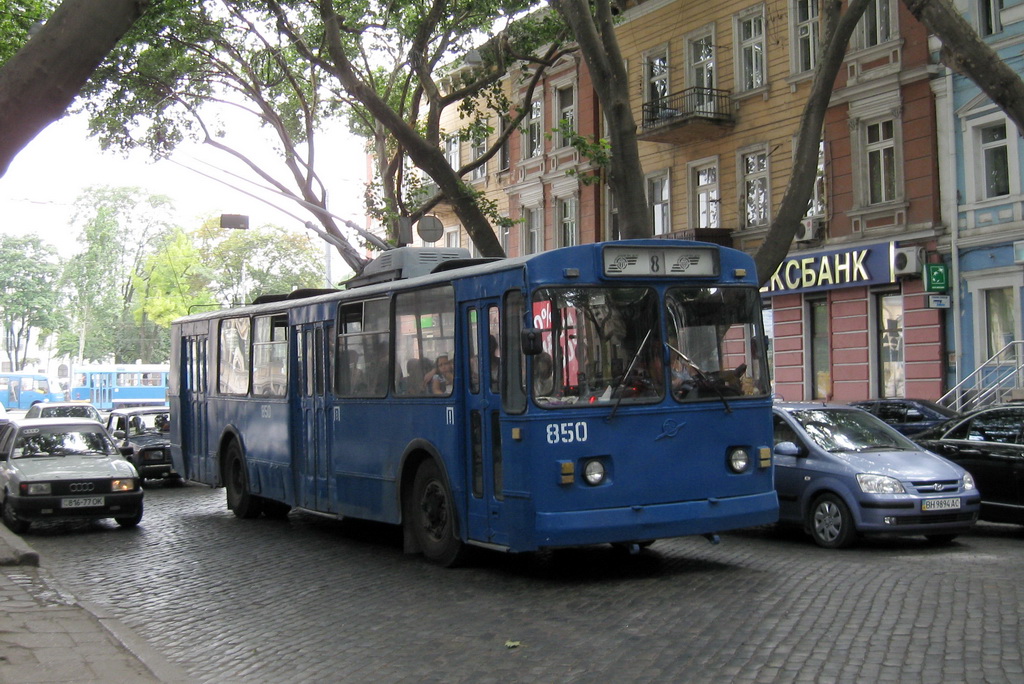 Одесса, ЗиУ-682В-012 [В0А] № 850