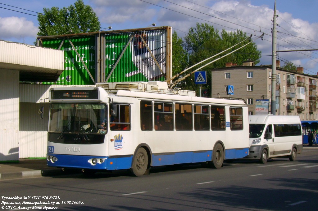 Yaroslavl, ZiU-682G-016.02 č. 121