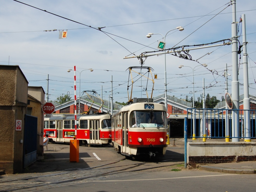 Prague, Tatra T3SUCS N°. 7065; Prague — Tram depots Prague, Tatra T3SUCS N°. 7065; Prague — Tram depots
