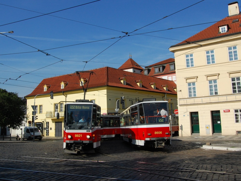 Прага, Tatra T6A5 № 8621; Прага, Tatra T6A5 № 8606