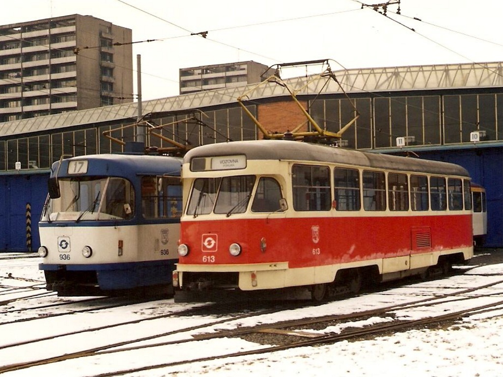 Острава, Tatra T2R № 613