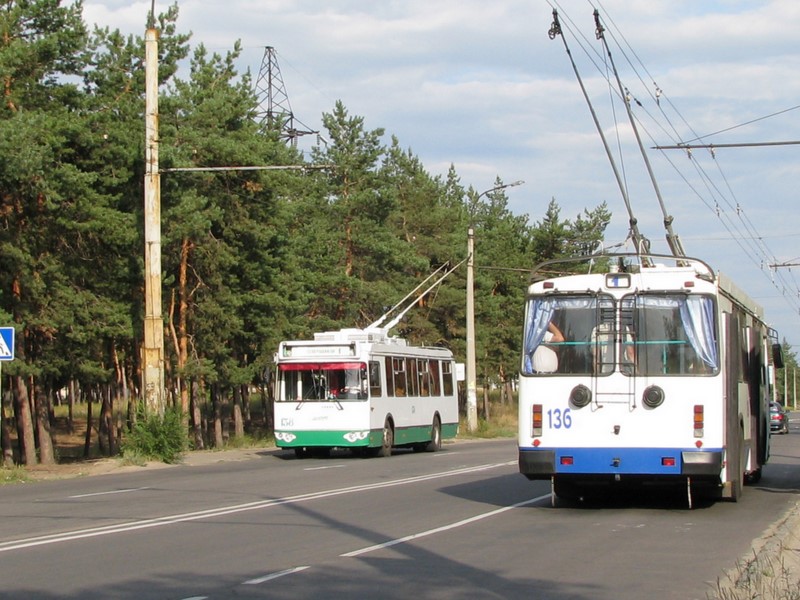 Sievierodonetsk, ZiU-682G-016.03 # 136; Sievierodonetsk, Dnipro E187 # 138 Sievierodonetsk, ZiU-682G-016.03 # 136; Sievierodonetsk, Dnipro E187 # 138
