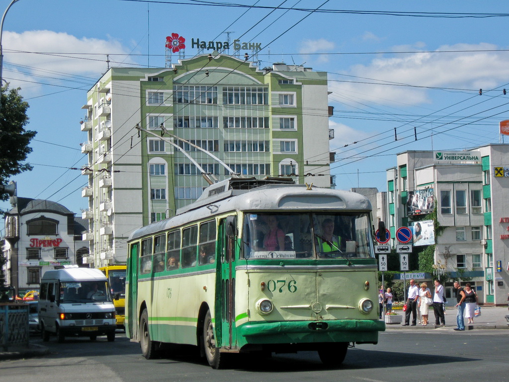 Ровно, Škoda 9Tr24 № 076