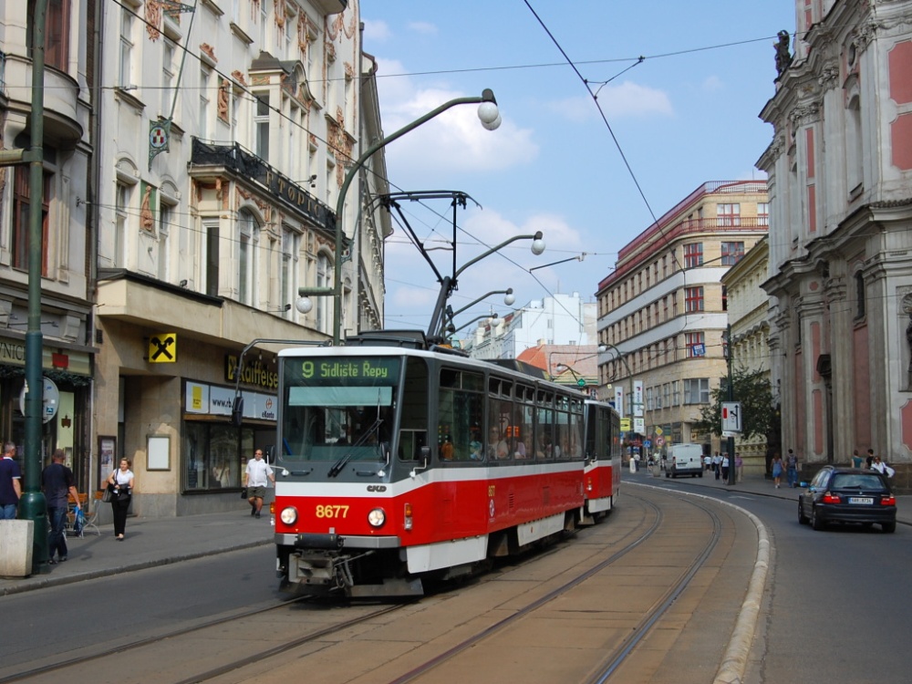 Прага, Tatra T6A5 № 8677