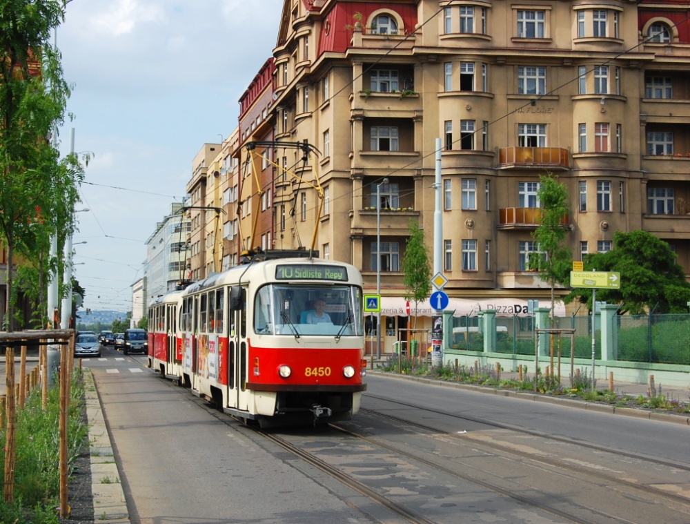 Прага, Tatra T3R.P № 8450