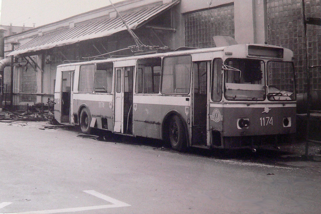 Москва, ЗиУ-682В № 1174