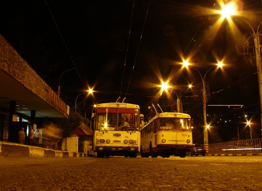 Крымский троллейбус, Škoda 14Tr89/6 № 6102; Крымский троллейбус, Škoda 9Tr24 № 5608