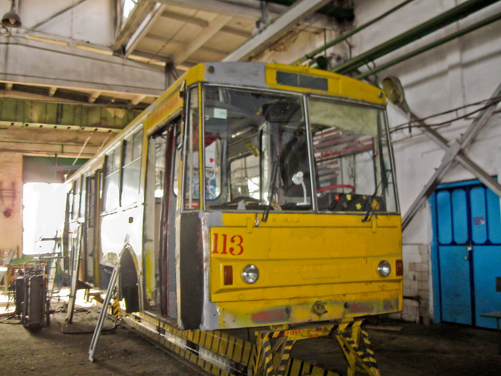 Ровно, Škoda 14Tr89/6 № 113