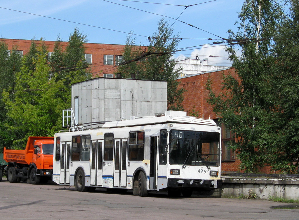 Санкт-Петербург, ПТЗ-5283 № 4962