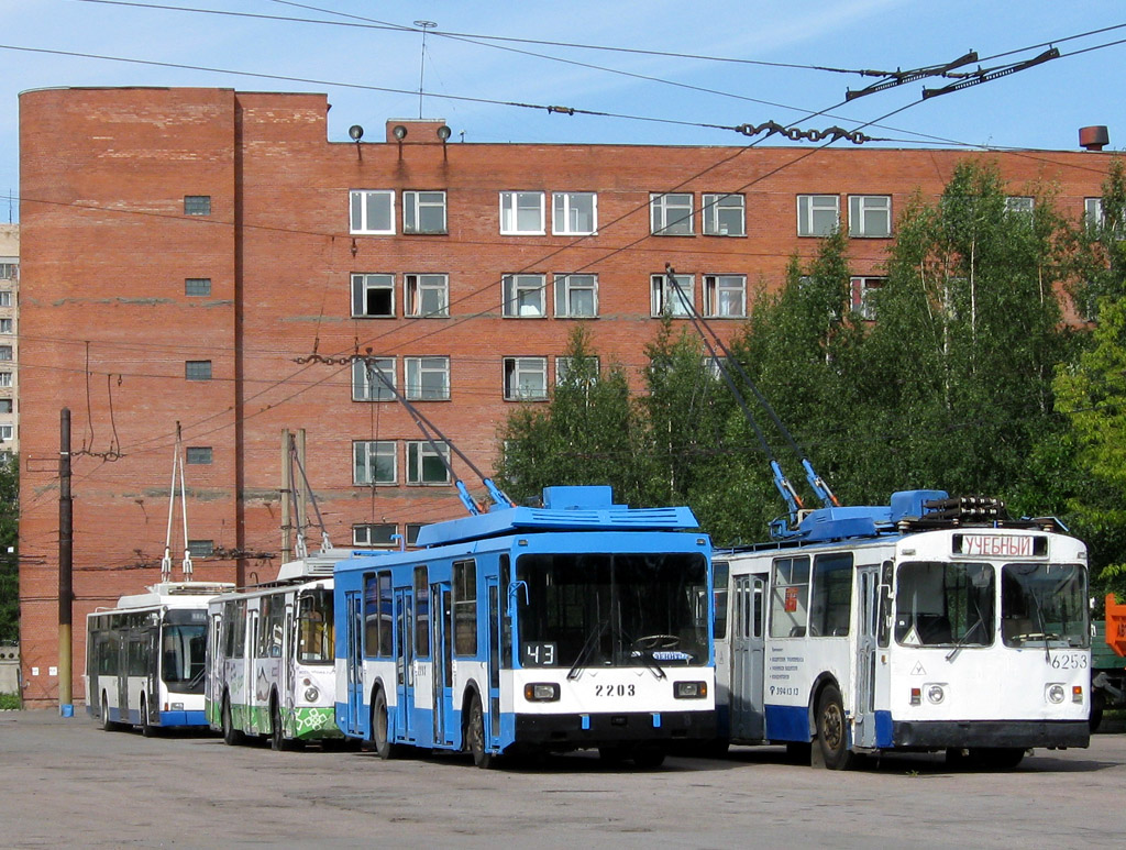 Санкт-Петербург, ПТЗ-5283 № 6907; Санкт-Петербург, ЗиУ-682В № 6253