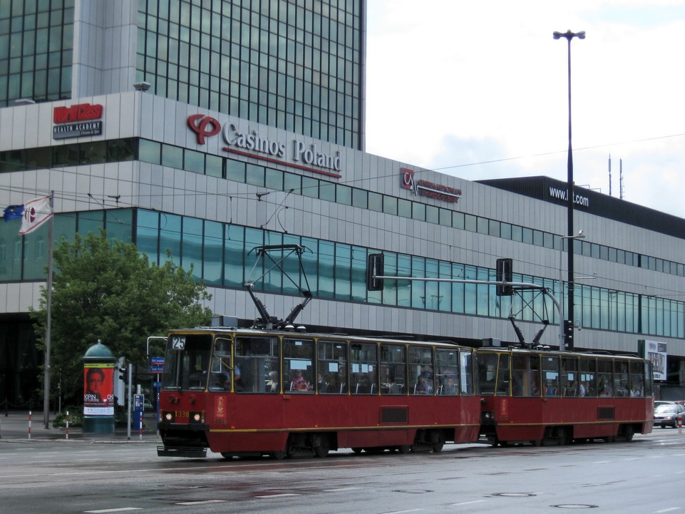 Warsaw, Konstal 105Na № 1338; Warsaw, Konstal 105Na № 1337