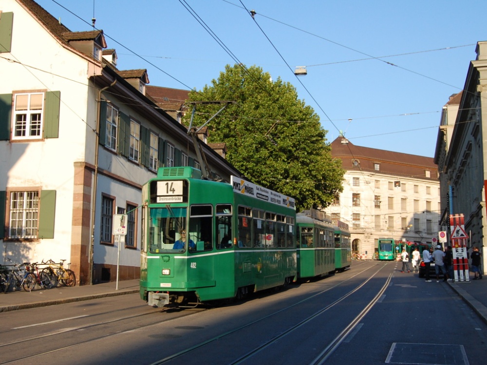 Базель, Schindler/SIG/BBC Be 4/4 № 482