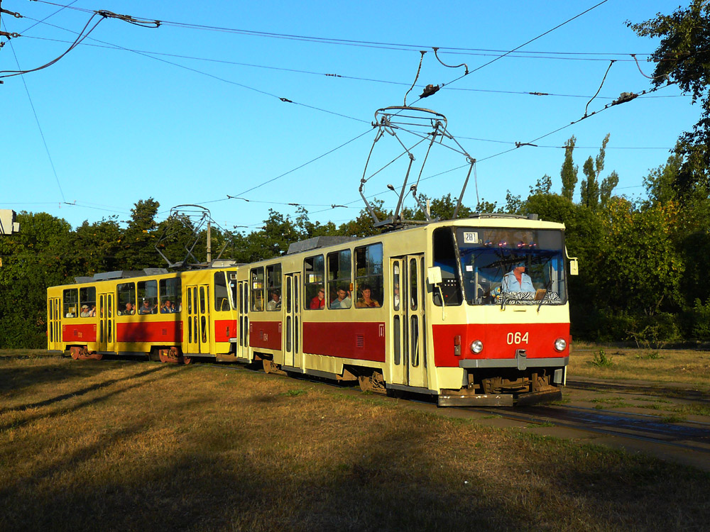Киев, Tatra T6B5SU № 064