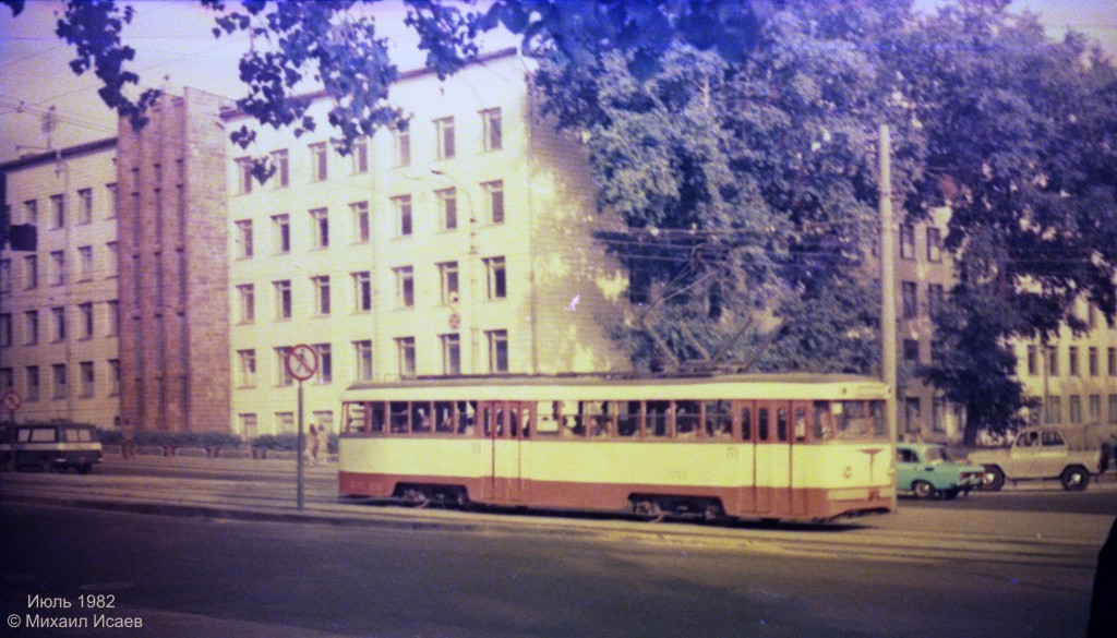 Киев, КТВ-57 № 2053