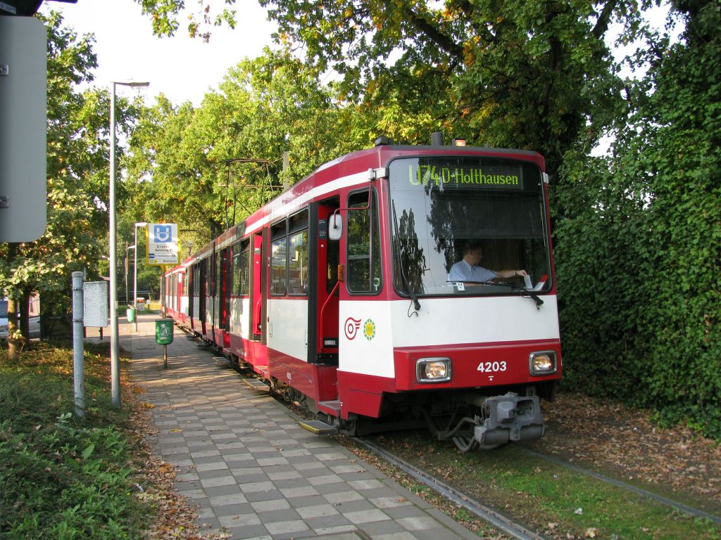 Дюссельдорф, Duewag B80D № 4203