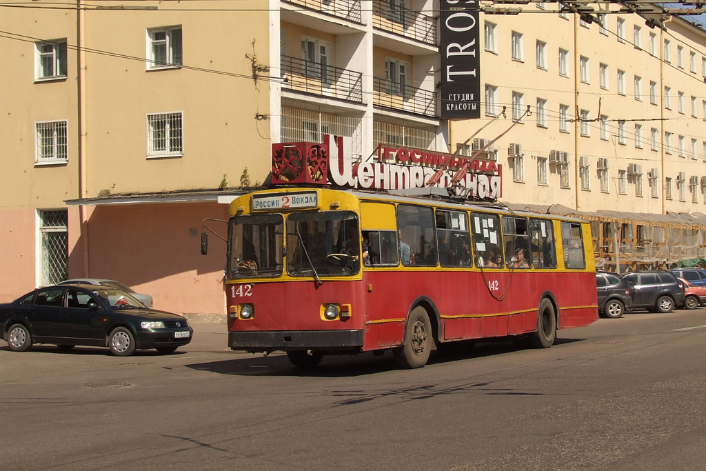 Tver, ZiU-682V [V00] № 142; Tver — Trolleybus lines: Central district