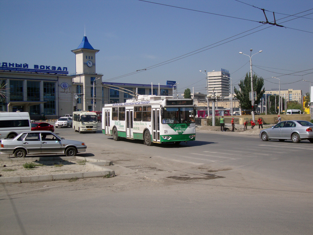 Ростов-на-Дону, ЗиУ-682Г-016.02 (с широкой 1-й дверью) № 321