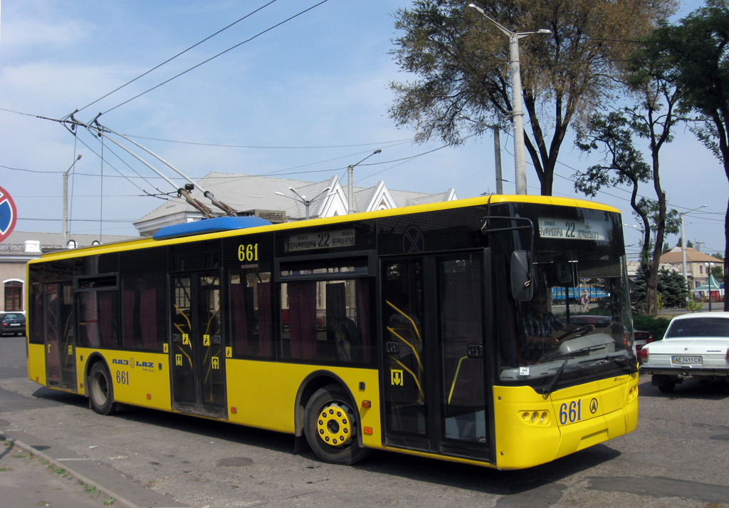 Krivijriha, LAZ E183D1 № 661