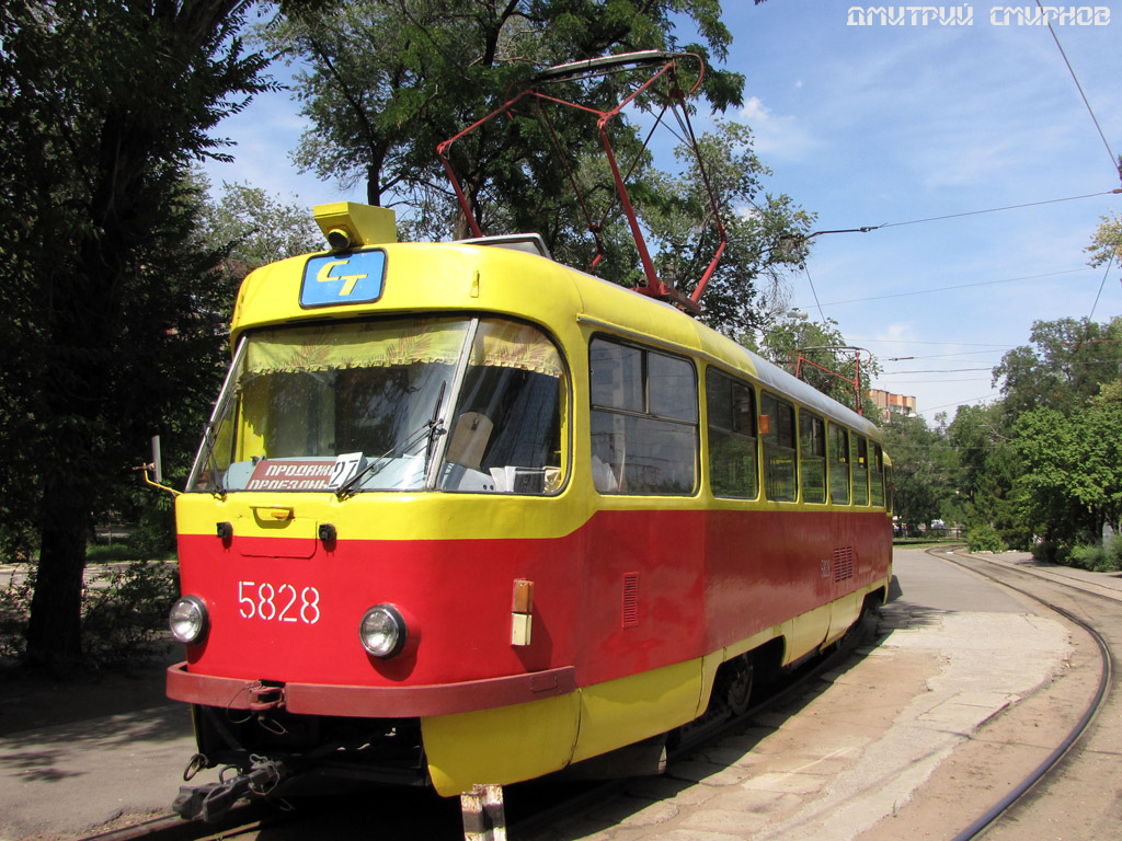 Волгоград, Tatra T3SU № 5828; Волгоград, Tatra T3SU № 5829