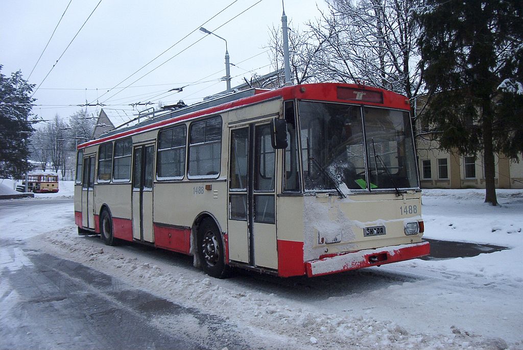 Вильнюс, Škoda 14Tr02/6 № 1488