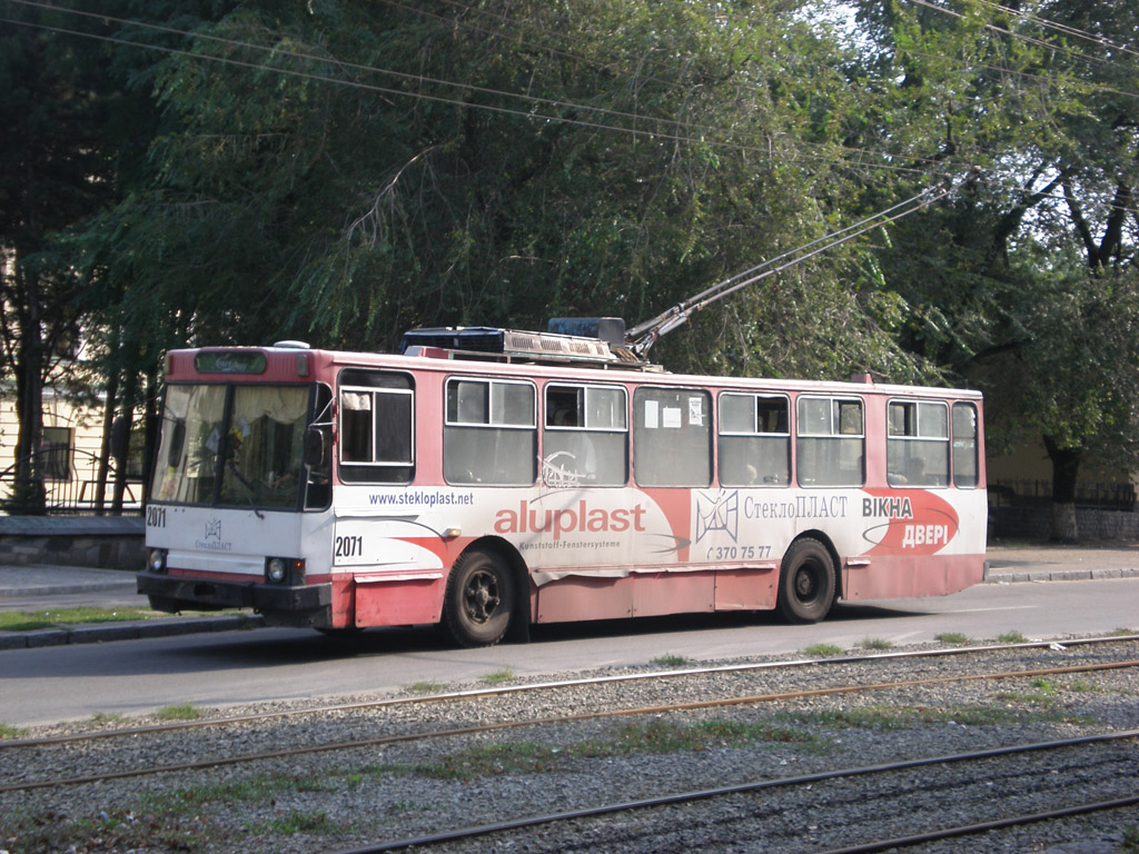 Днепр, ЮМЗ Т1Р (Т2П) № 2071