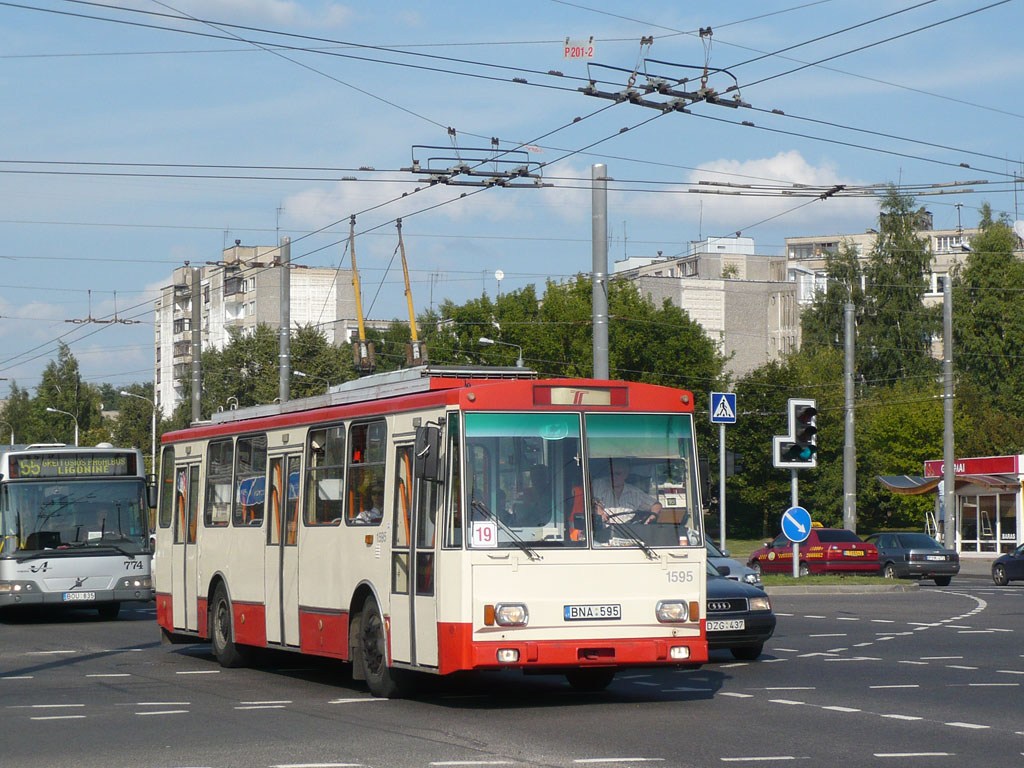 Вильнюс, Škoda 14Tr13/6 № 1595