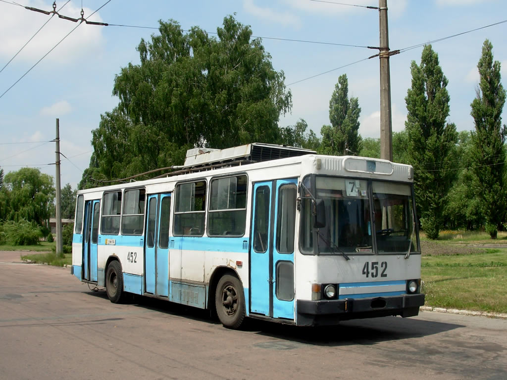 Чернигов, ЮМЗ Т2 № 452
