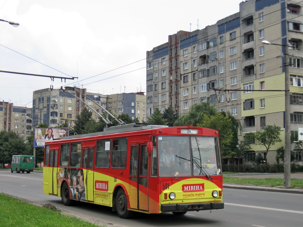 Львов, Škoda 14Tr11/6 № 581