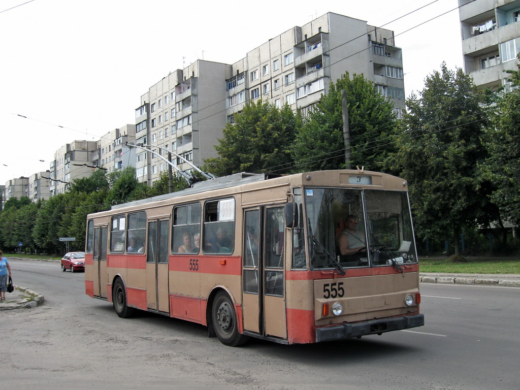 Львов, Škoda 14Tr89/6 № 555
