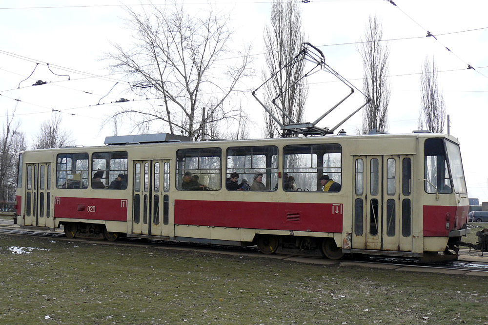 Kijev, Tatra T6B5SU — 020