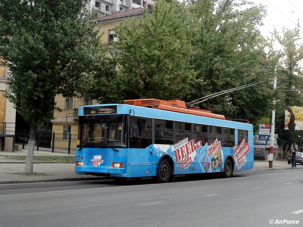 Saratov, Trolza-5275.05 “Optima” Br. 2254