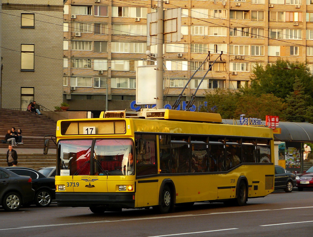 Kijev, MAZ-ETON T103 — 3719