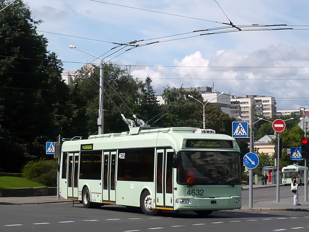 Minsk, BKM 321 Br. 4632