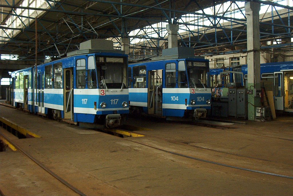 Tallinn, Tatra KT4SU Nr 117; Tallinn, Tatra KT4SU Nr 104