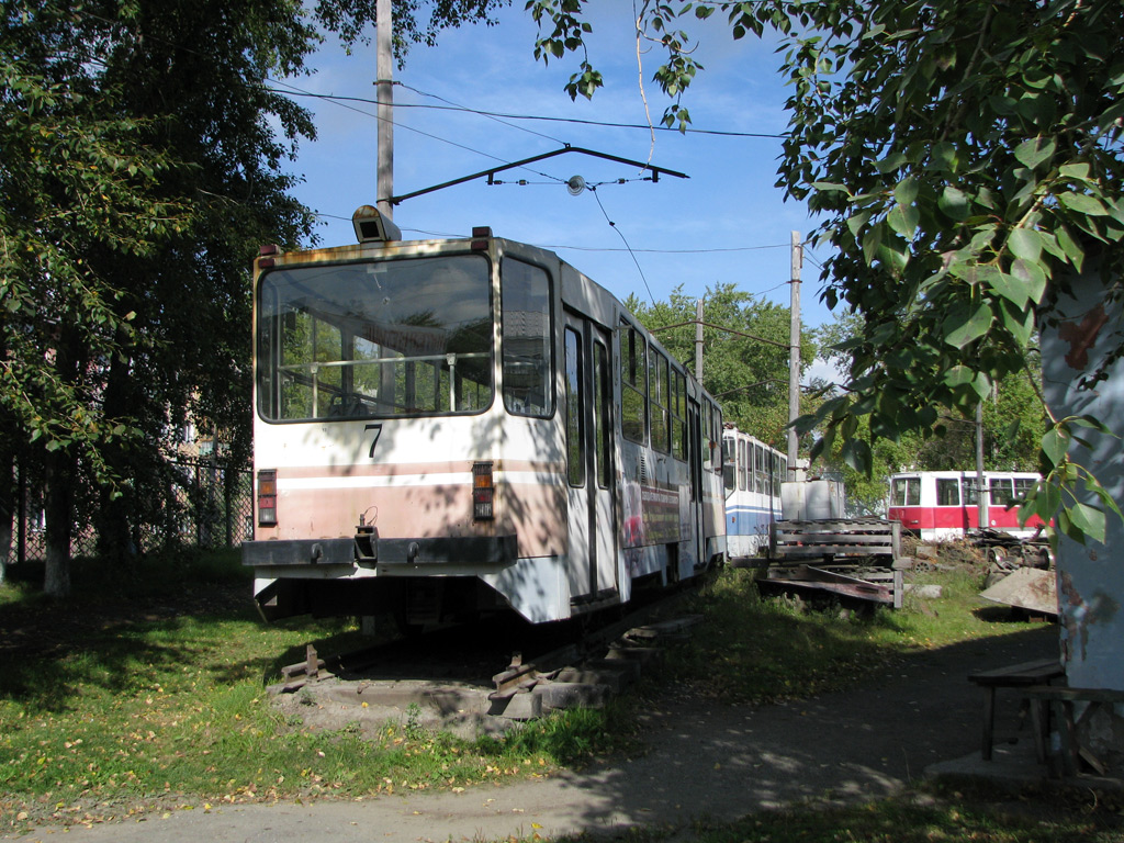 Краснотурьинск, 71-402 № 7