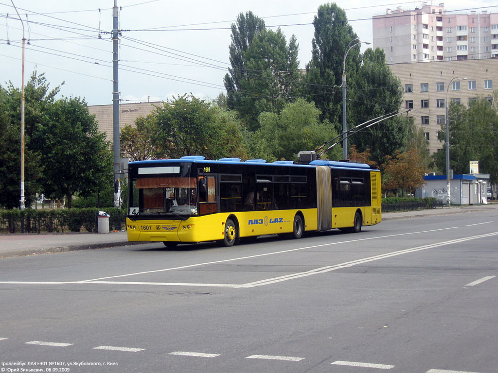 Київ, ЛАЗ E301D1 № 1607