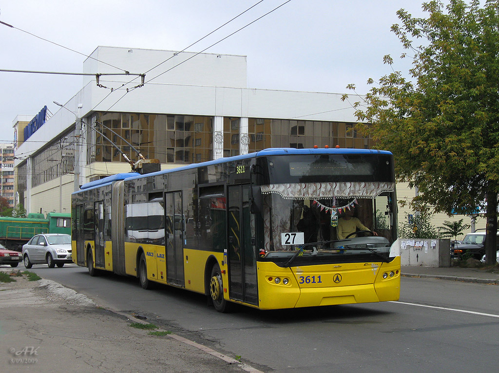 Kyjiw, LAZ E301D1 Nr. 3611