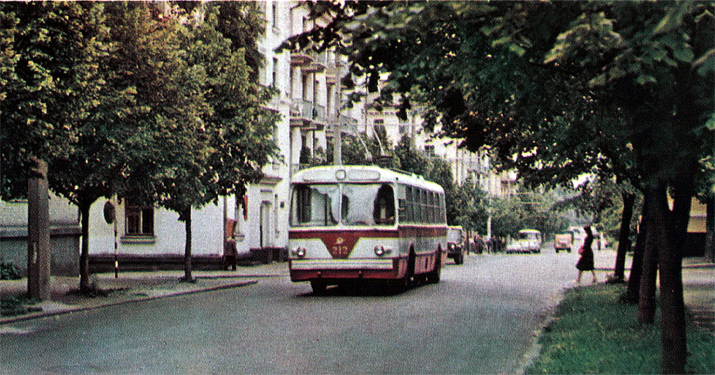 Чернигов, ЗиУ-5Д № 212; Чернигов — Исторические фото ХХ века