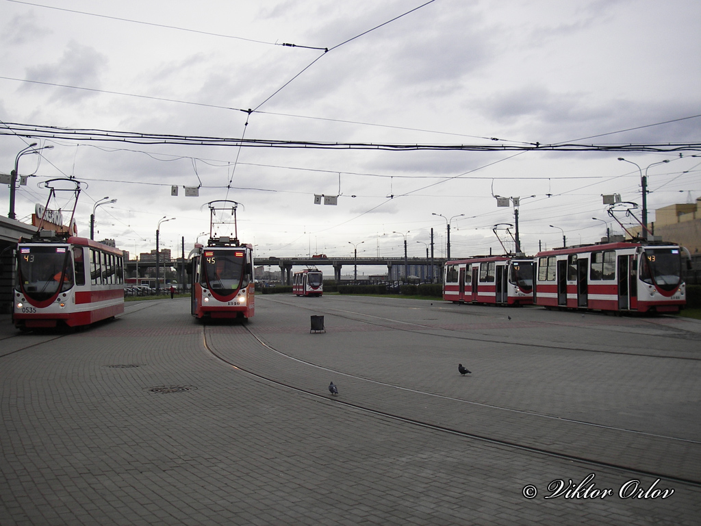 Санкт-Петербург, 71-134А (ЛМ-99АВН) № 1375; Санкт-Петербург, 71-134А (ЛМ-99АВН) № 1340; Санкт-Петербург — Конечные станции и разворотные кольца