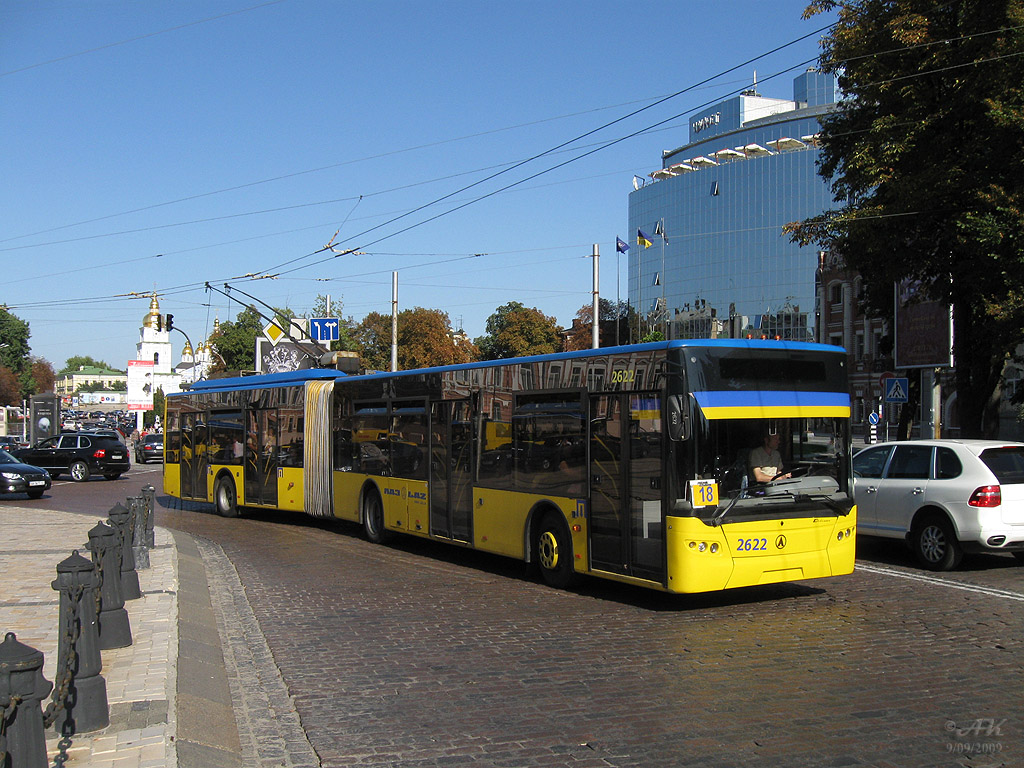 Kijev, LAZ E301D1 — 2622