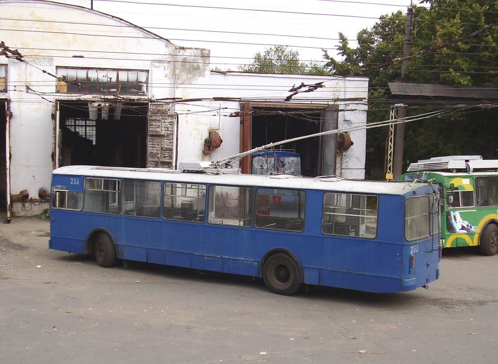 Петрозаводск, ЗиУ-682В-012 [В0А] № 255