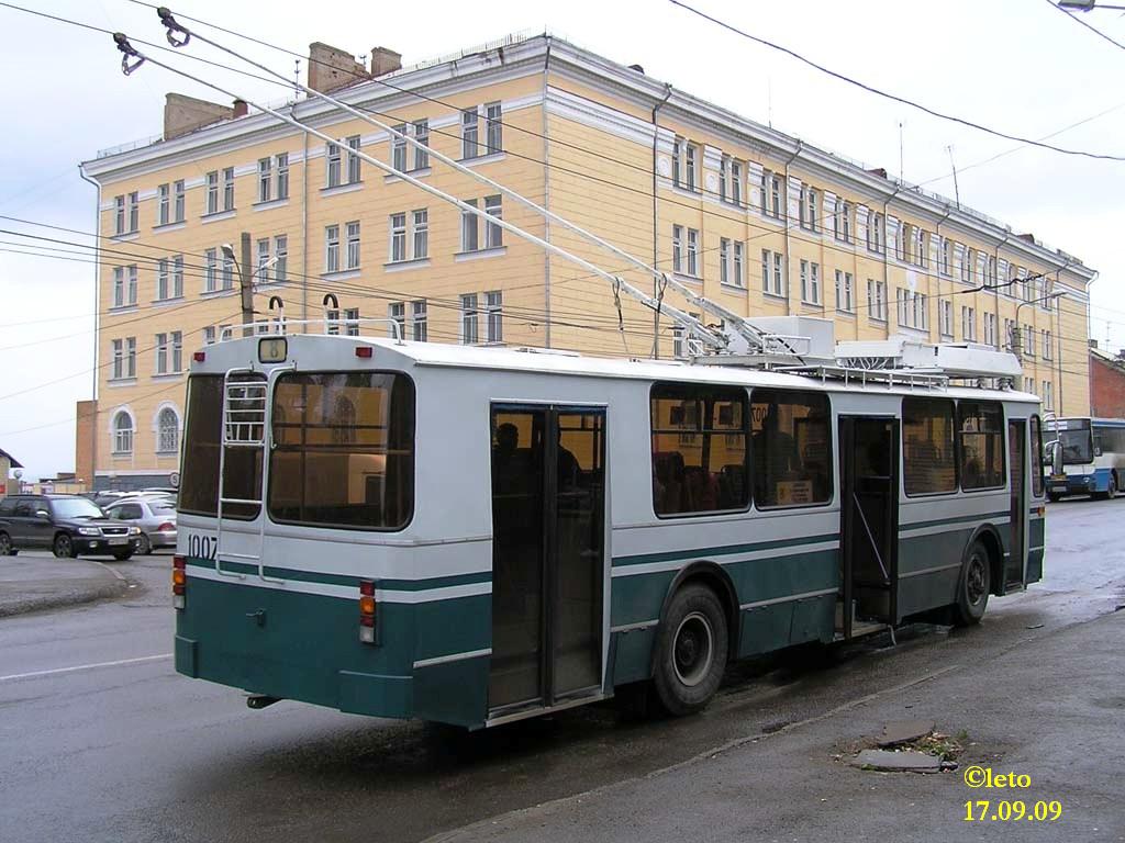 Красноярск, ЗиУ-682 КР Иваново № 1007