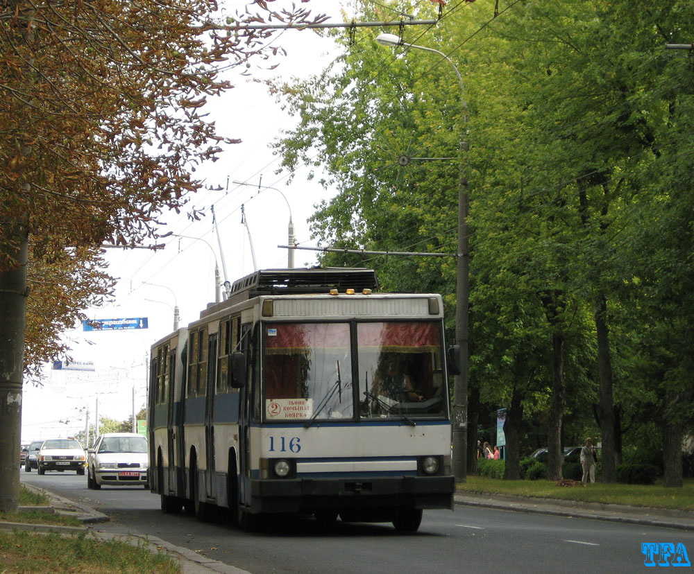 Ровно, ЮМЗ Т1 № 116