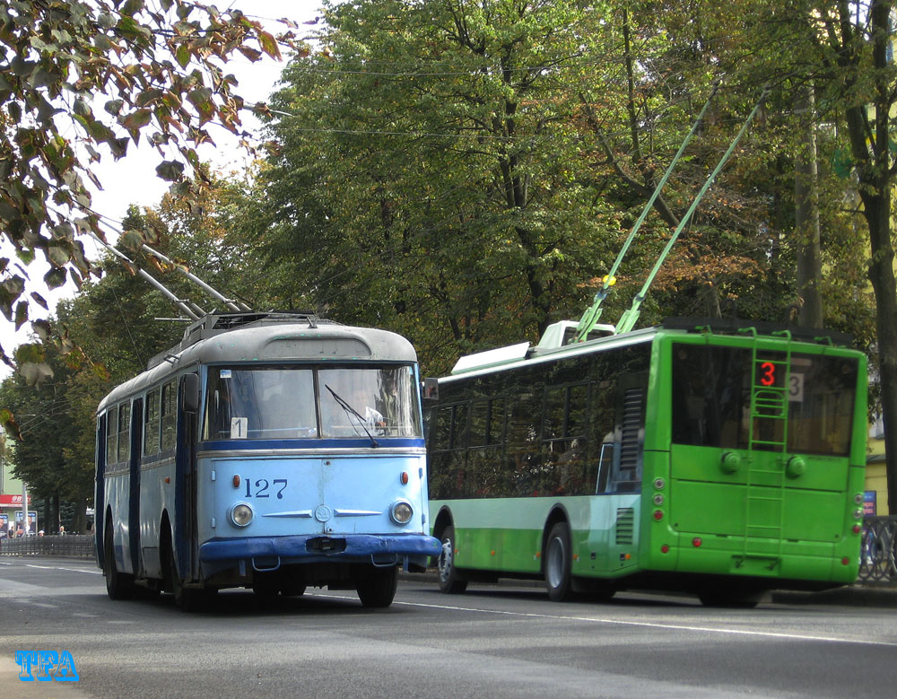 Ровно, Škoda 9TrHT28 № 127