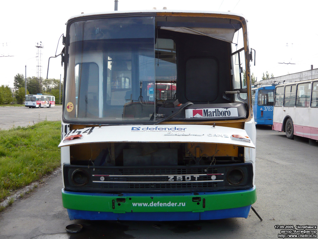 Chelyabinsk, Ikarus 280.93 Br. 3854