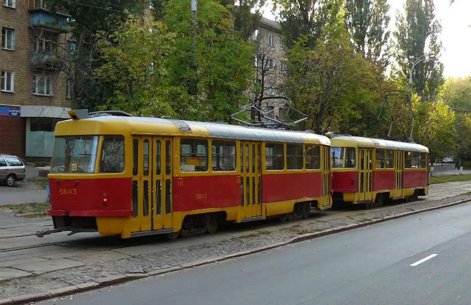 Kijev, Tatra T3SU — 5843