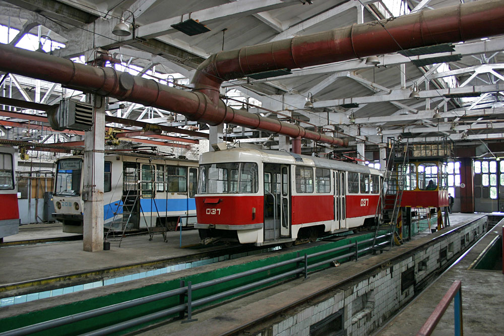 Кривой Рог, Tatra T3SU № 037